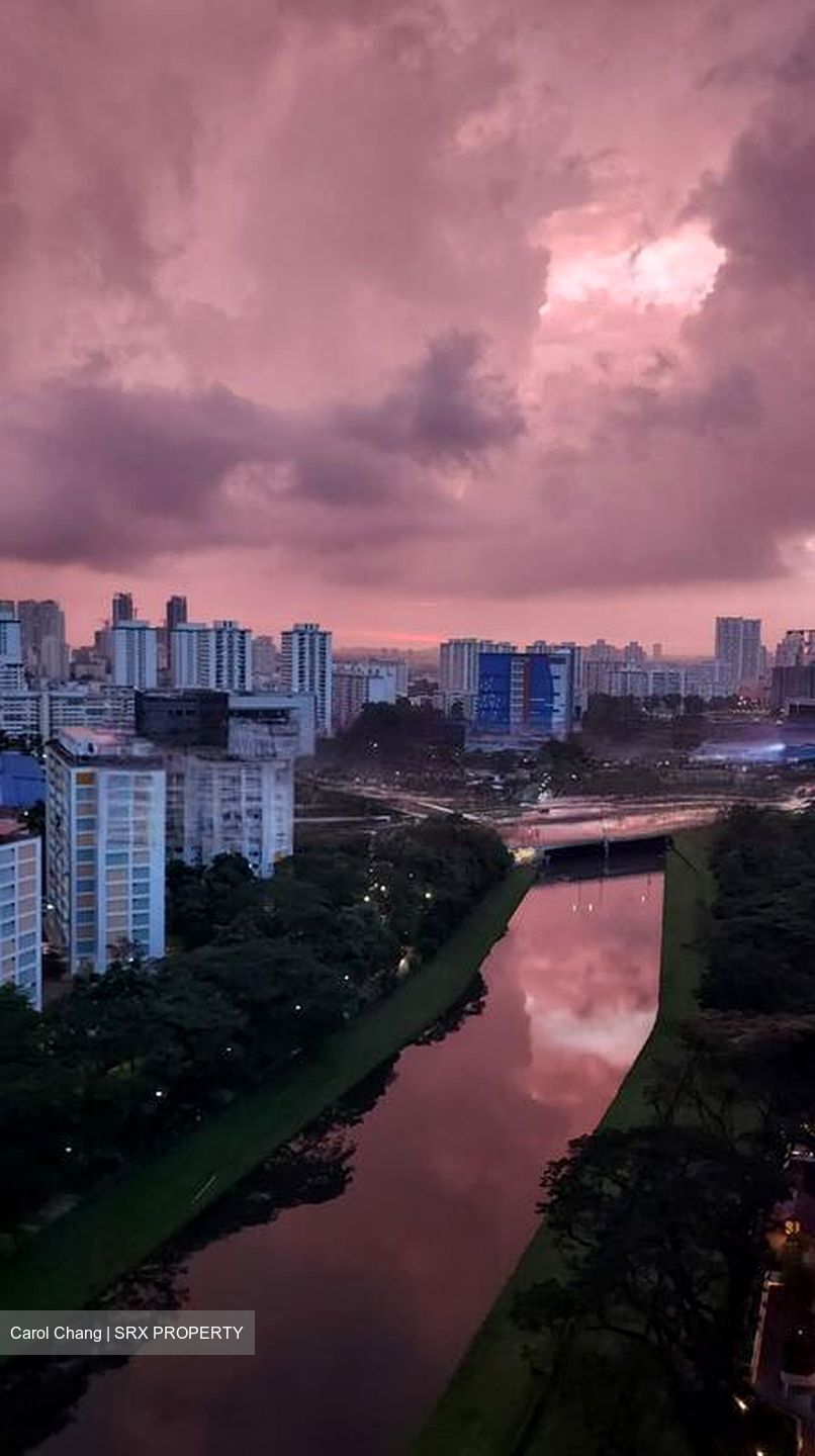 The Tre Ver (D13), Condominium #561772051